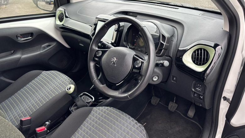 Peugeot 108 1.0 72 Collection 5dr Petrol Hatchback